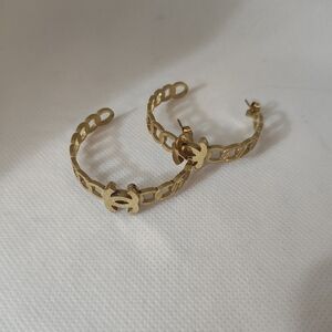 Chic Gold Chain Hoop Earrings